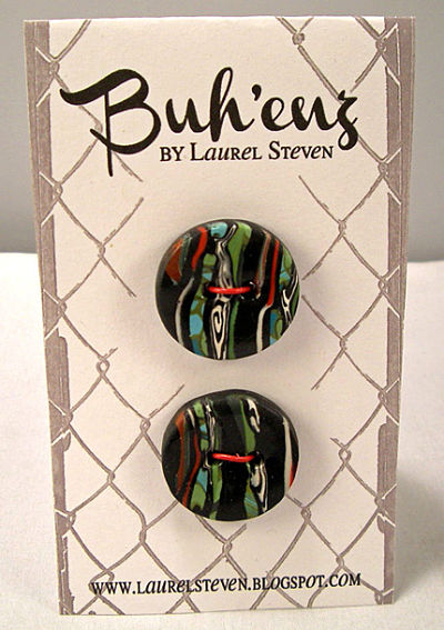 Laurel-Stevens_Stroppel-buttons_opt