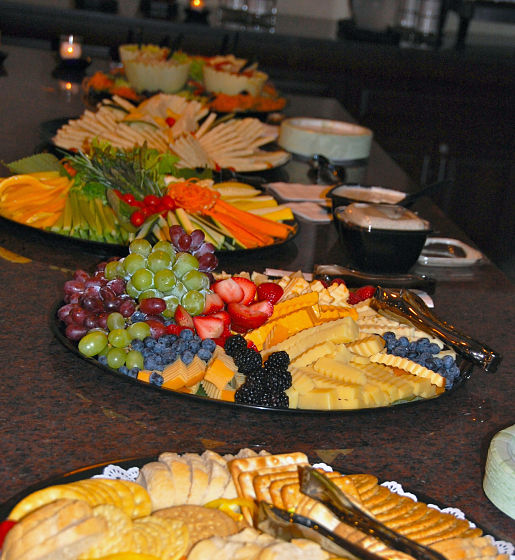 arBLISS2012_Meet-and-Greet-appetizers