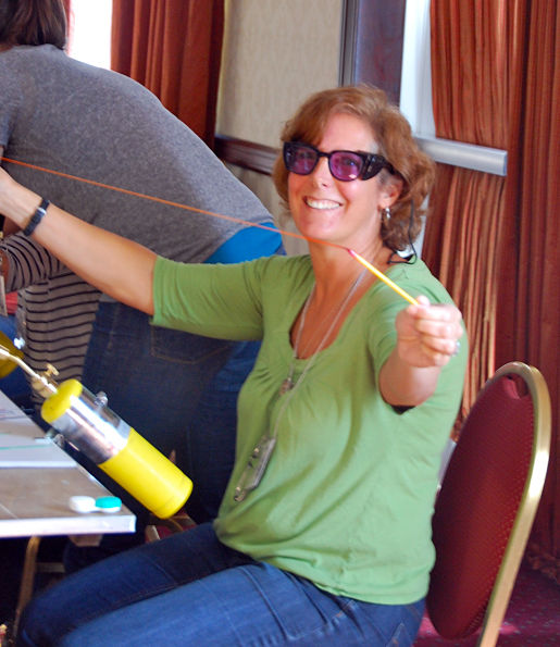 artbliss2012_Sandi-making-stringer